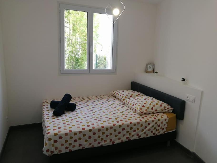 Villa Au Calme Avec Exterieur Et Parking Gratuit Aux Portes D'Aix Et Marseille Emplacement Ideal Exterior foto